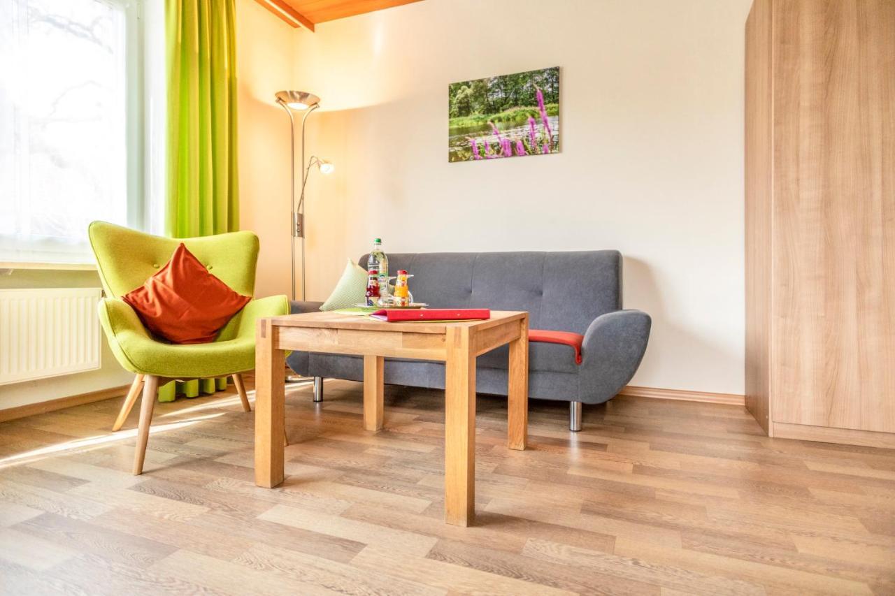 Bartlhof-Ferienwohnungen-Zimmer Burglengenfeld Eksteriør bilde
