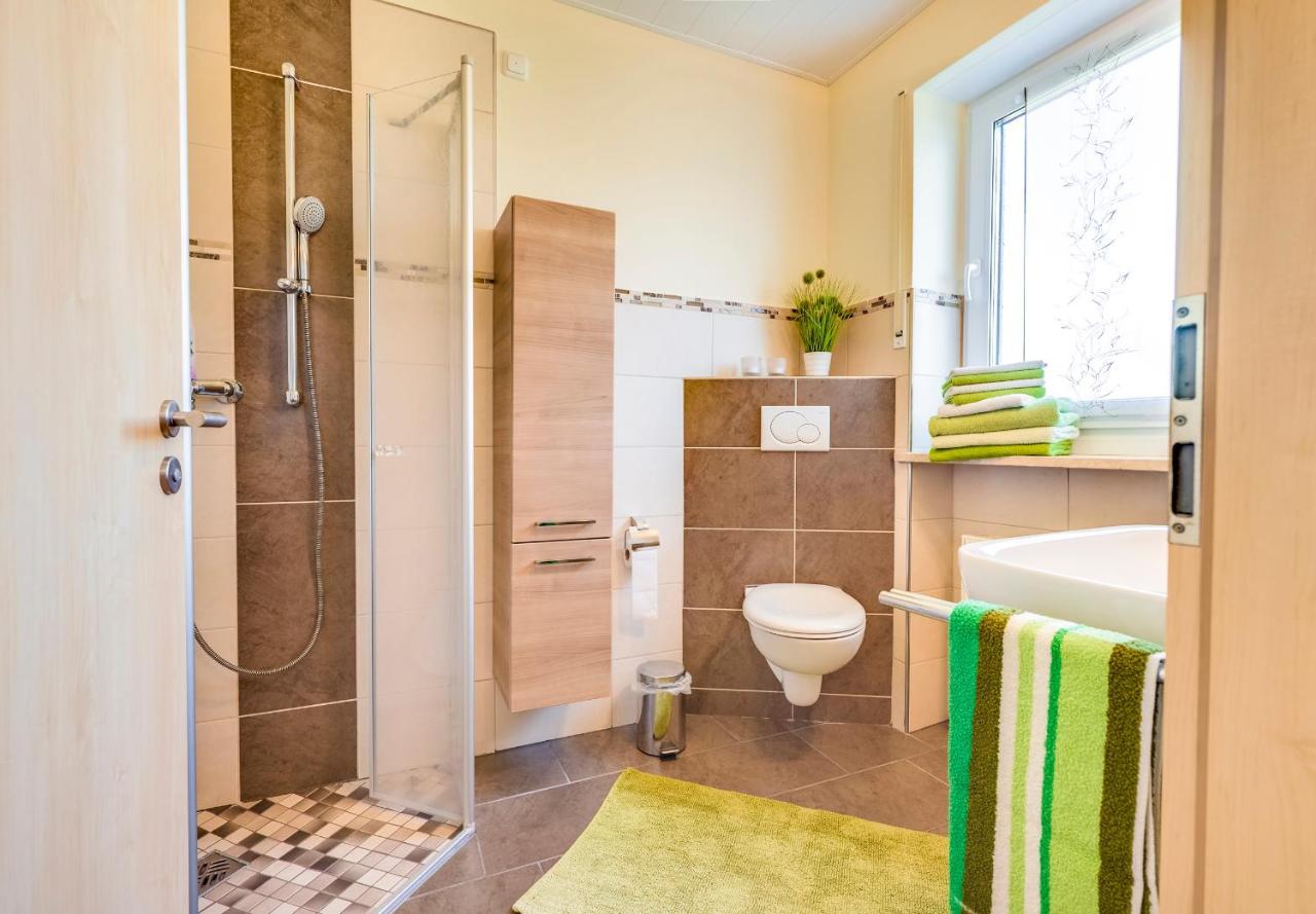 Bartlhof-Ferienwohnungen-Zimmer Burglengenfeld Eksteriør bilde