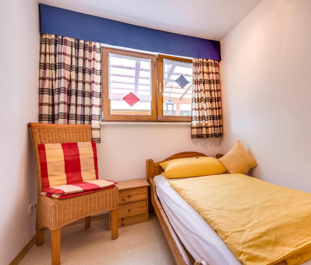 Bartlhof-Ferienwohnungen-Zimmer Burglengenfeld Eksteriør bilde