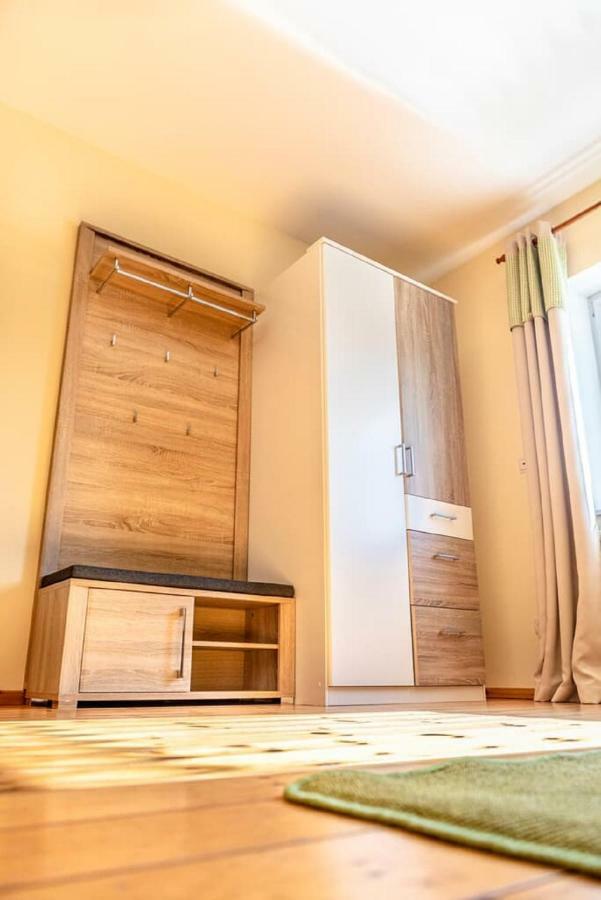 Bartlhof-Ferienwohnungen-Zimmer Burglengenfeld Eksteriør bilde